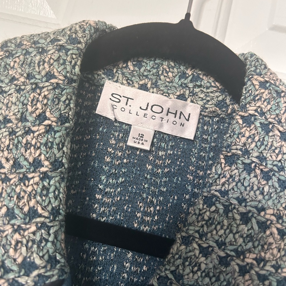 St. John Collection Santana Knit Tweed Jacket Size 12 - Picture 3 of 9